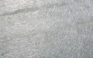 Newmiln laminate fibreglass or shingles?